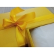 Darčeková krabička s vekom 100x100x50/40 mm, žltá