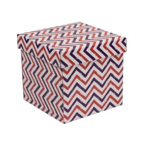 Darčeková krabička s vekom 200x200x200/40 mm, VZOR - CIK CAK fialová/koralová